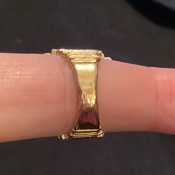 18 KT H.G.E. Cocktail Ring Size 6 - Picture 4 of 5